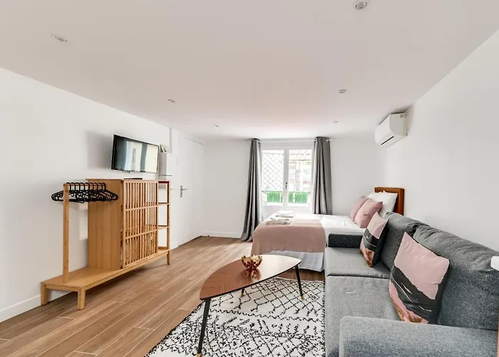136 Harold - Superbe à Paris.